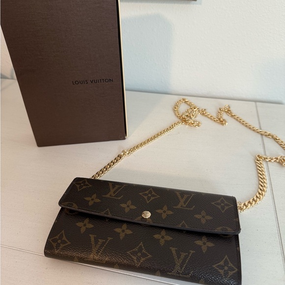 Authentic Vintage Louis Vuitton Monogram Brown Chain Wallet - Picture 1 of 13